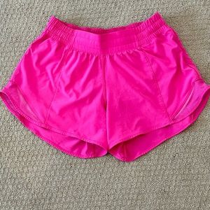 Lululemon Hotty Hot Short  - 4"